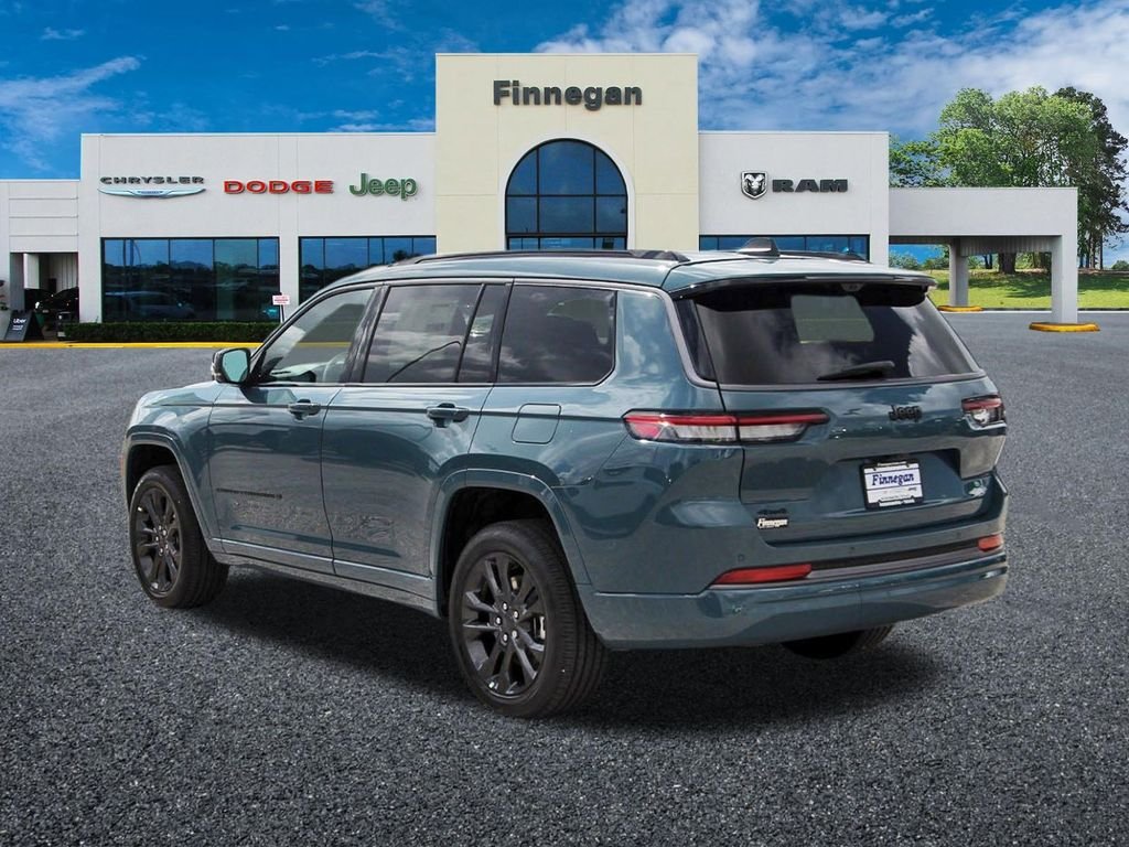 New 2026 Steel Blue Exterior Paint Jeep Limited image 4