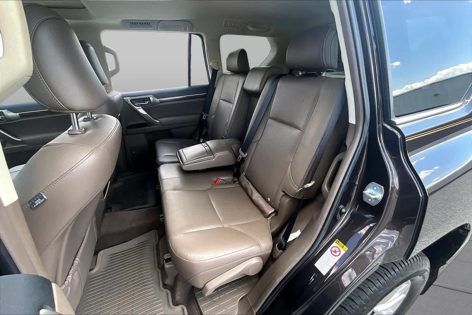 Used 2016 Fire Agate Pearl Lexus  image 21