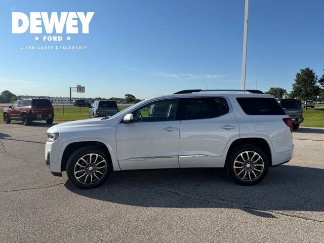 Used 2022 White Frost Tricoat GMC Denali image 7