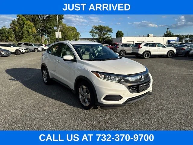 Used 2020 Platinum White Pearl Honda LX image 3