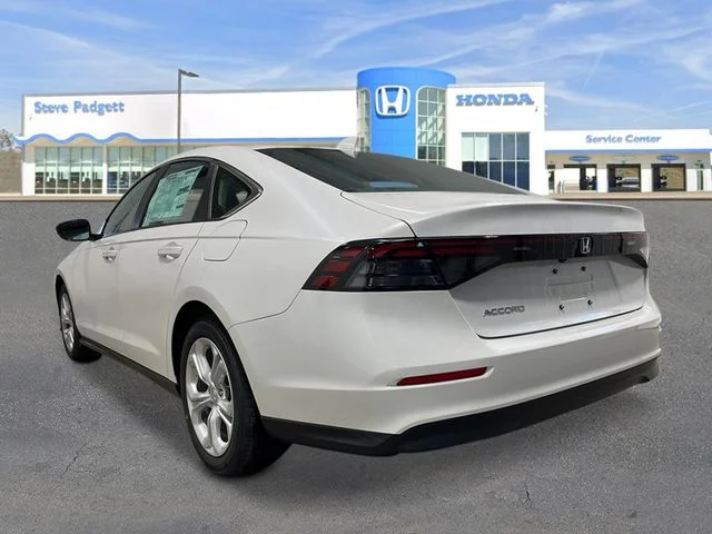 New 2026 Platinum White Pearl Honda LX image 4