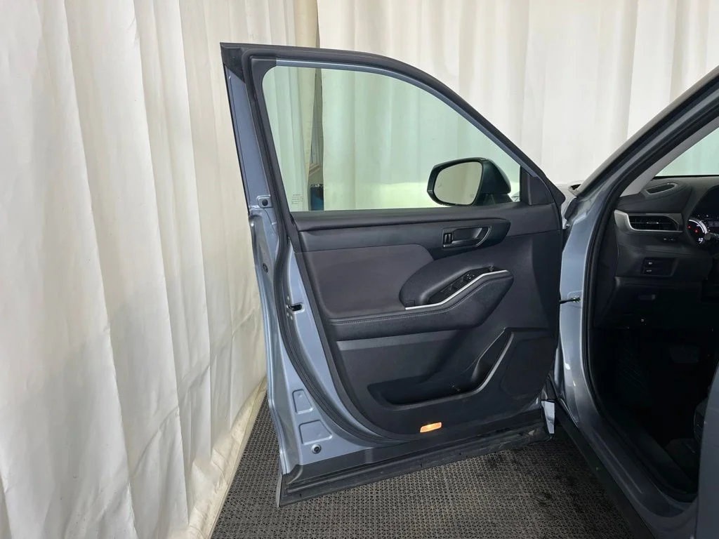 Used 2023 Blue Toyota LE image 18