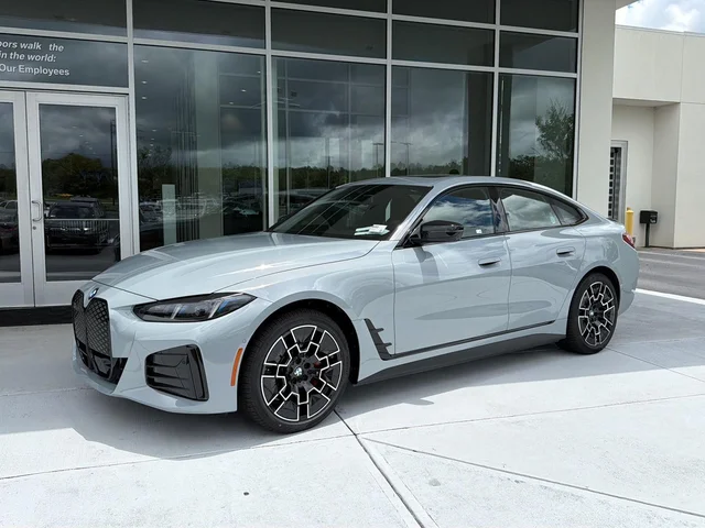 New 2026 BMW i4 eDrive40