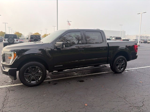 Used 2023 Black Metallic Ford XLT image 2