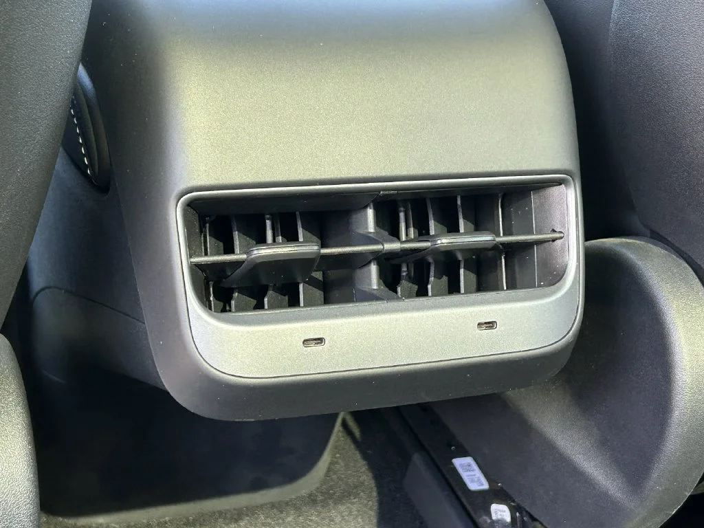 Used 2023 Solid Black Tesla Standard Range image 13