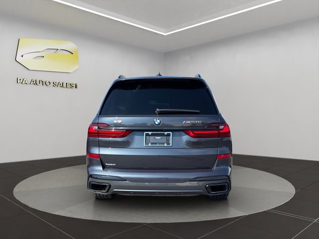 Used 2022 Arctic Grey Metallic BMW M50i image 6