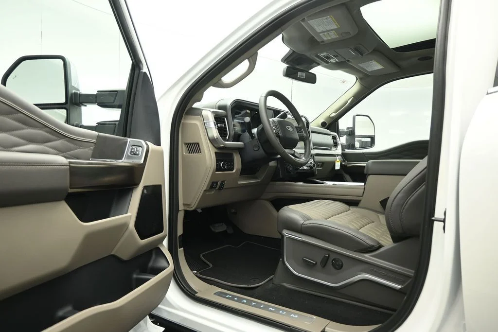 New 2026 White Ford Platinum image 6