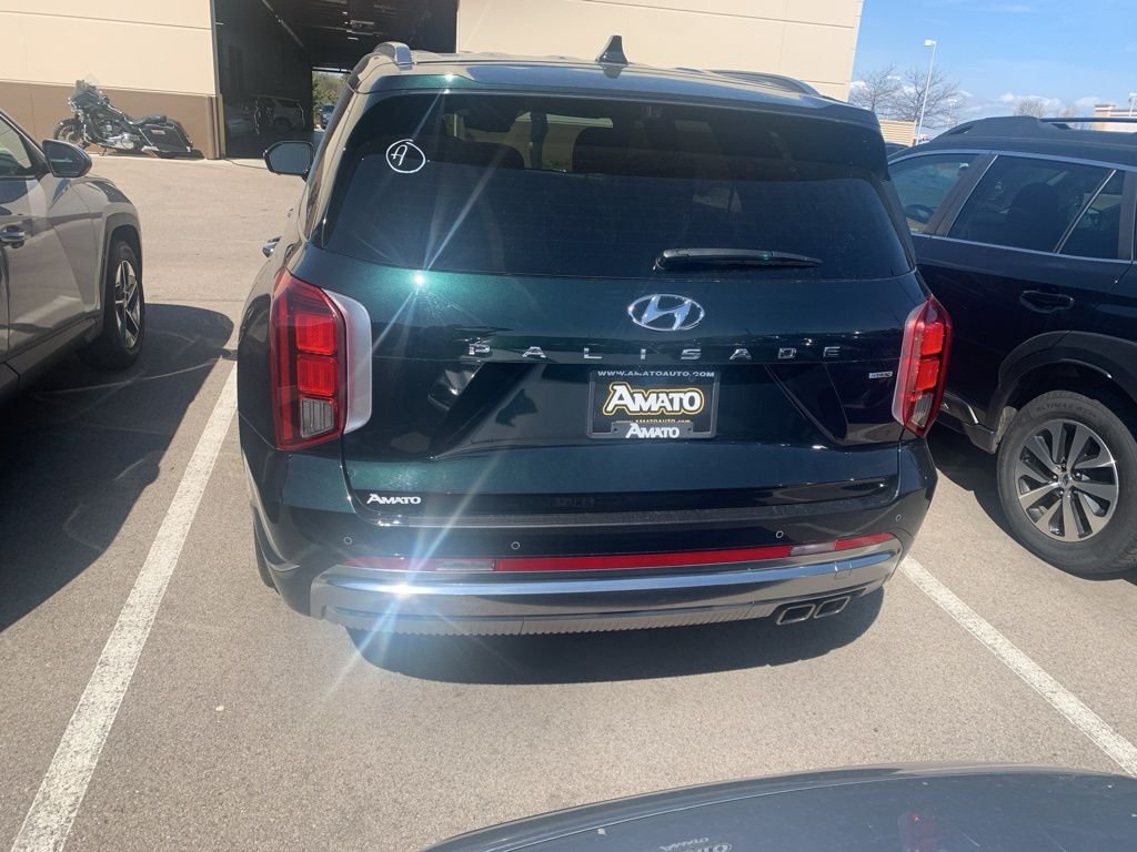 Certified Used 2023 Green Hyundai Calligraphy image 6