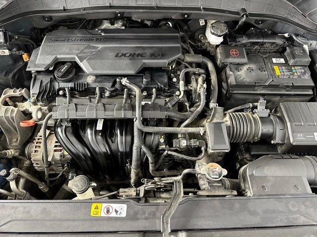 Used 2023 Black Hyundai SEL image 15