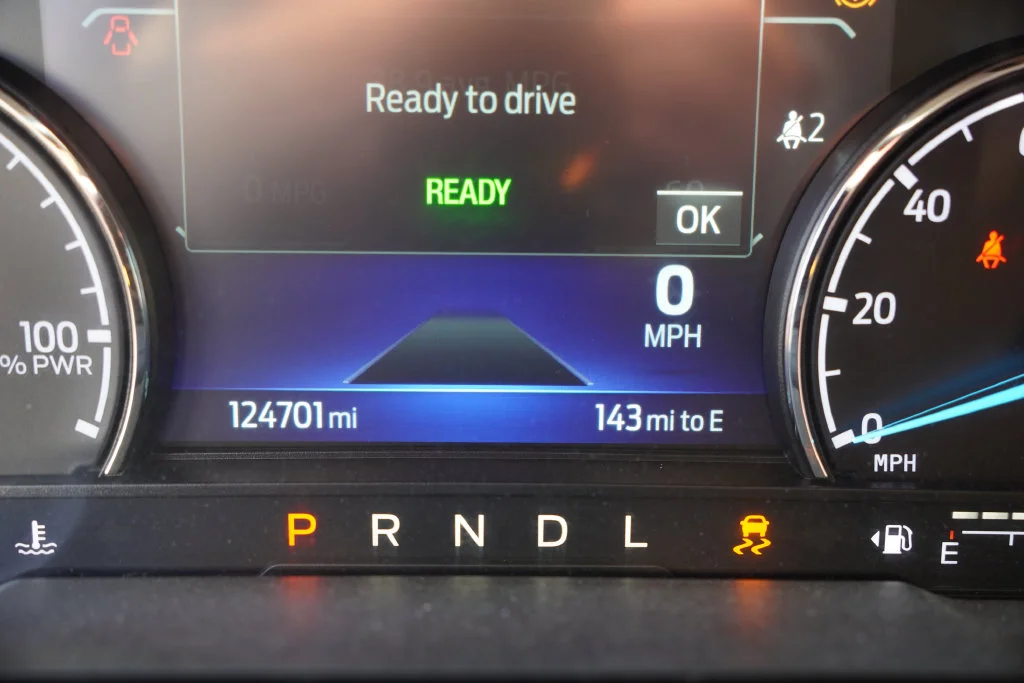 Used 2022 Cactus Green / Gray Ford Lariat image 7
