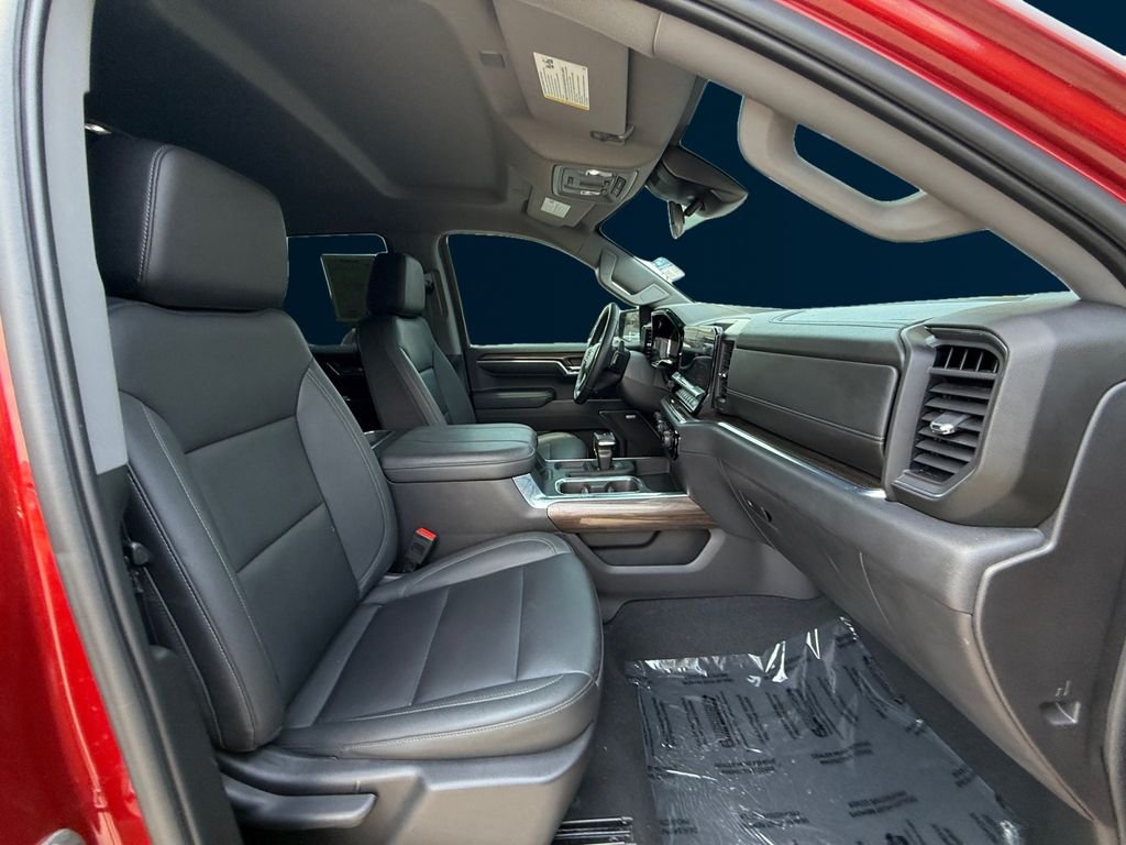 Used 2024 Red Chevrolet LT Trail Boss image 17