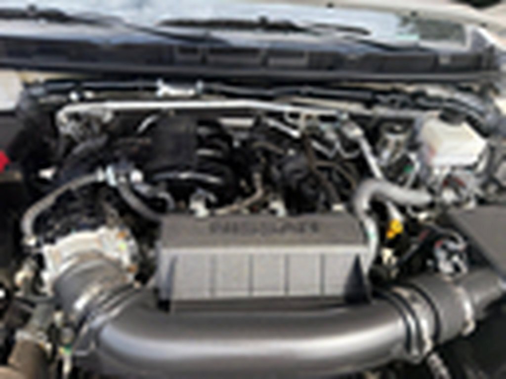 Used 2024 Glacier White Nissan S image 44