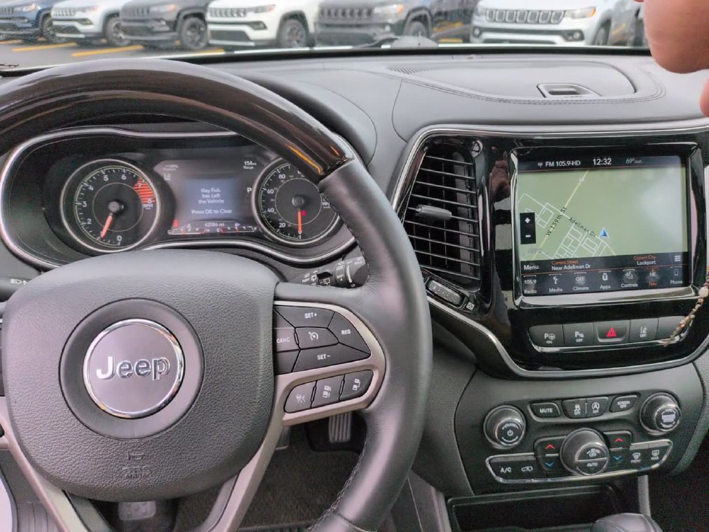 Certified Used 2019 White Jeep Overland image 27
