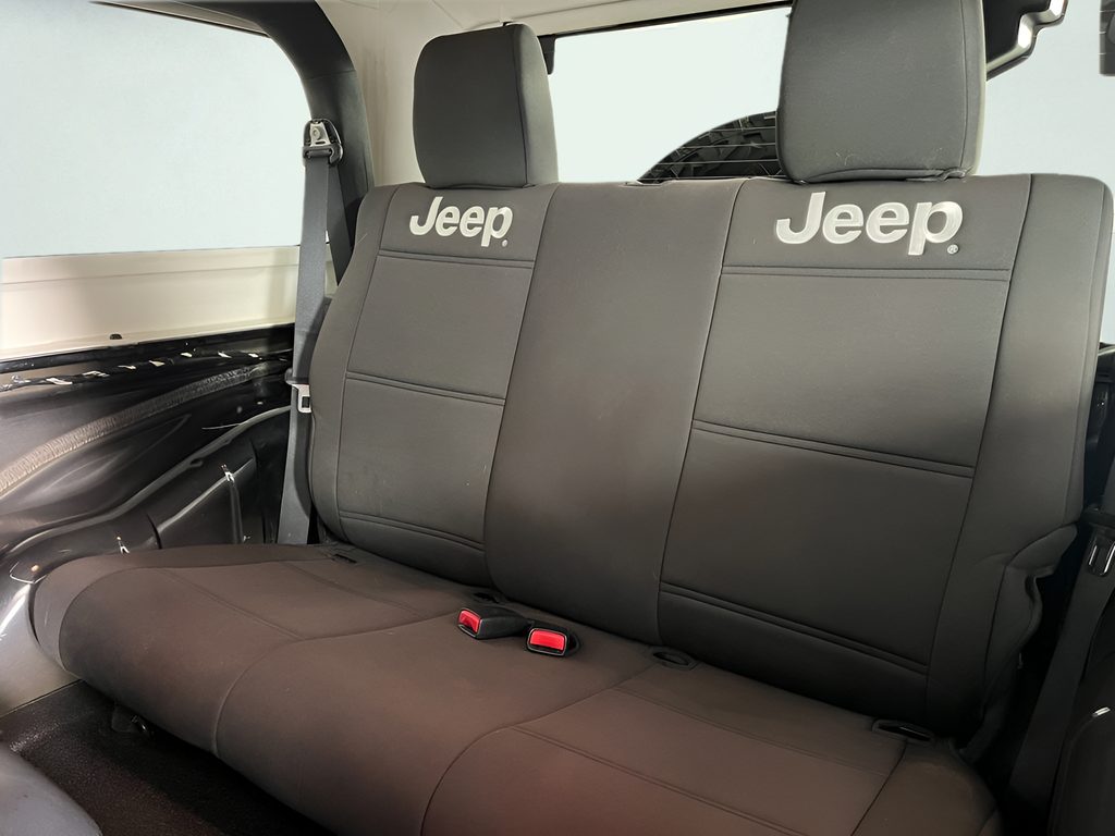 Used 2011 Black Jeep Rubicon image 11