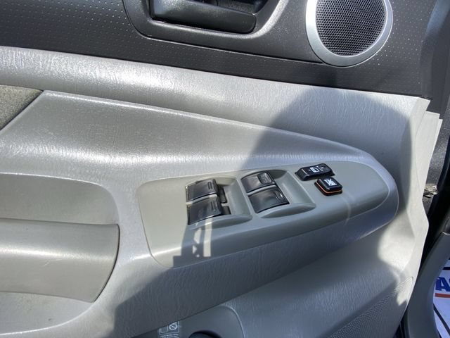 Used 2010 Gray Toyota Base V6 image 13