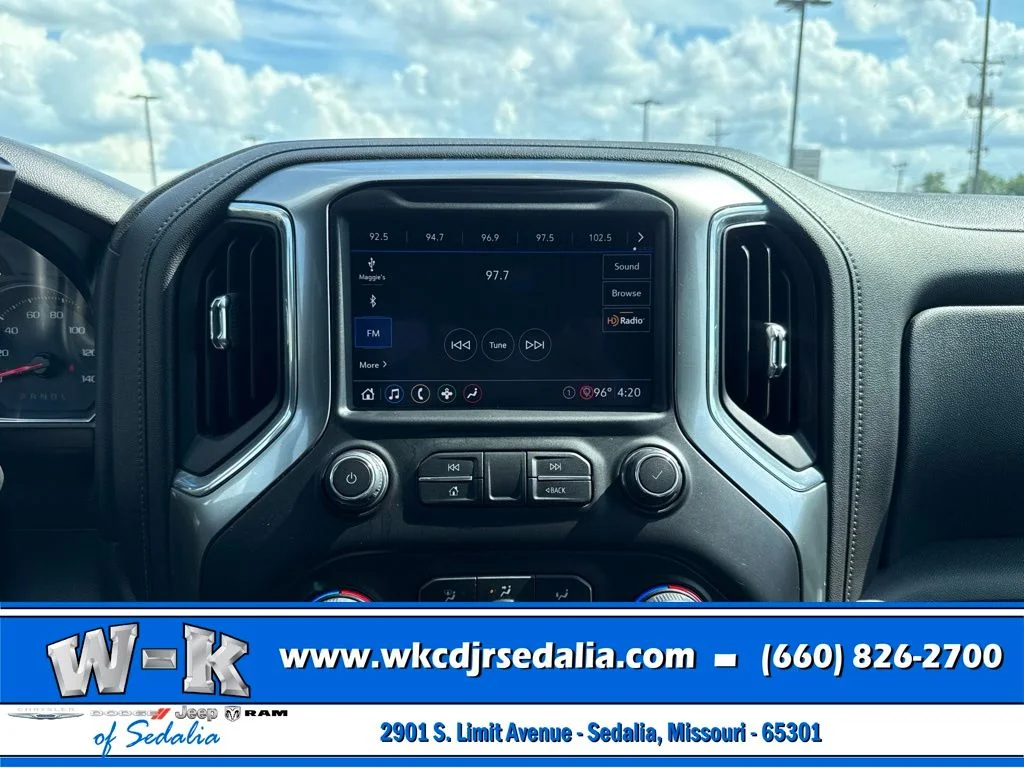 Used 2020 Brown Chevrolet LT image 34