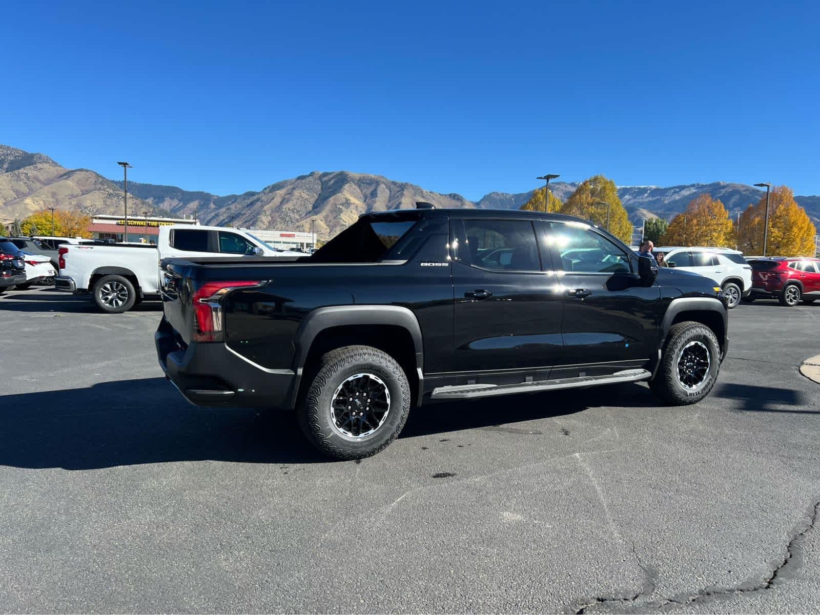 New 2026 Black Chevrolet Trail Boss - Extended Range image 3