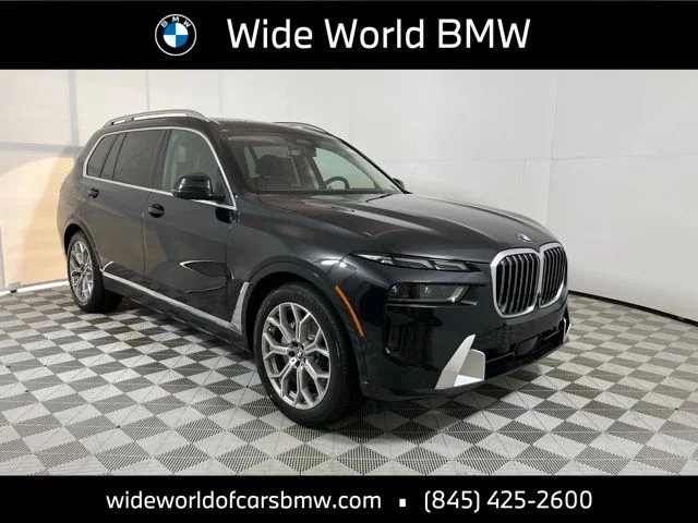 2026 BMW X7 xDrive40i's photo