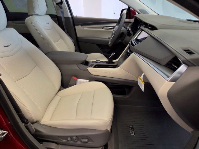 2026 Cadillac XT5 Premium Luxury - Photo 16