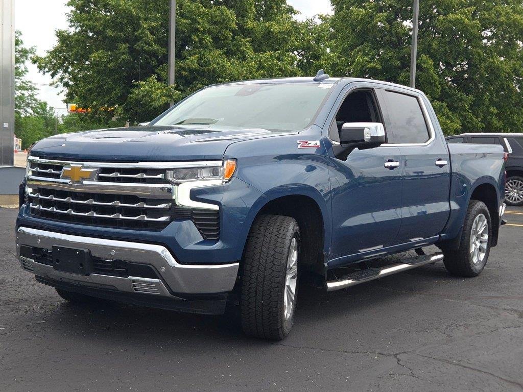 Used 2024 Lakeshore Blue Metallic Chevrolet LTZ image 5