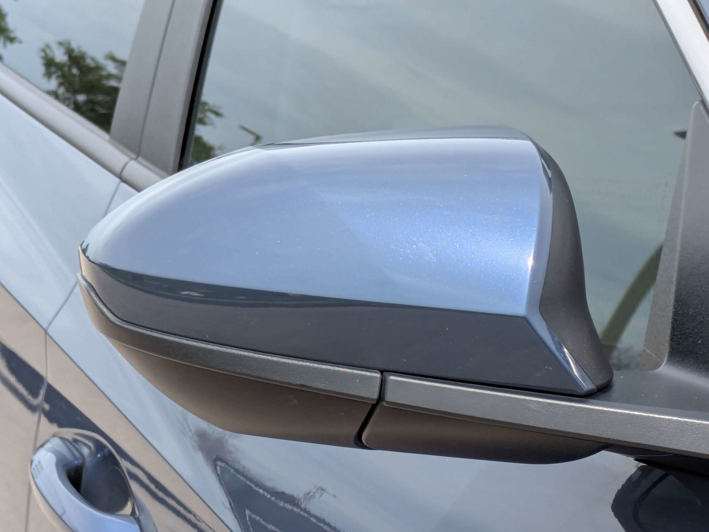 Used 2025 Atlantis Blue Hyundai SEL image 12
