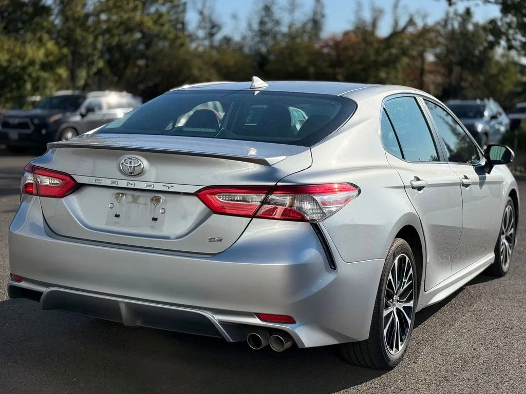 Used 2019 Celestial Silver Metallic Toyota SE image 5