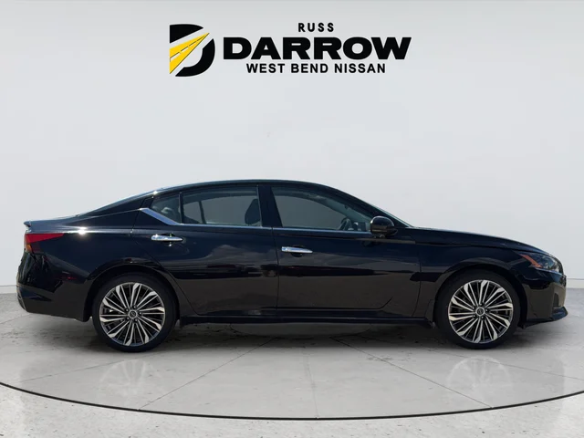 Used 2023 Black Nissan 2.5 SL image 6
