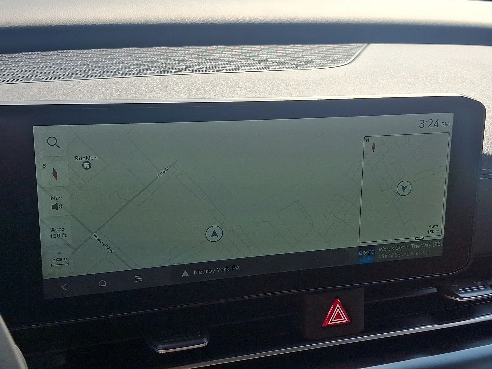 New 2027 White Kia LX image 15