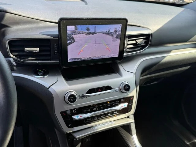 Used 2021 Oxford White Ford XLT image 22