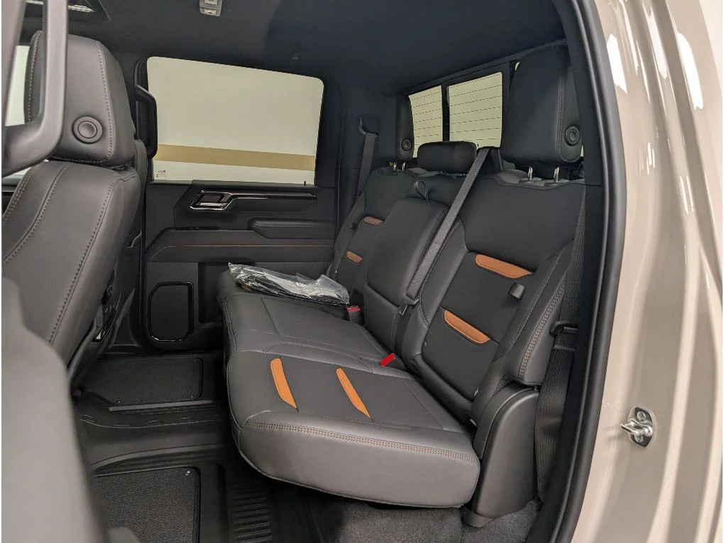 2026 GMC Sierra 2500HD AT4 - Photo 12