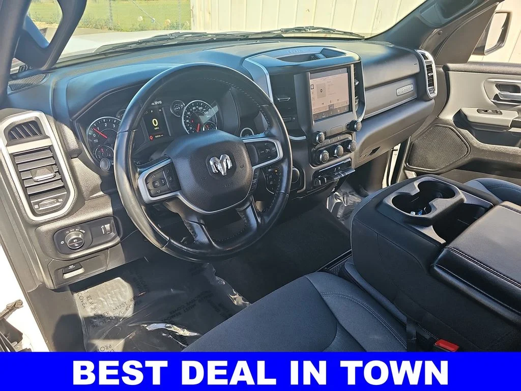 Used 2023 White Ram Big Horn/Lone Star image 15