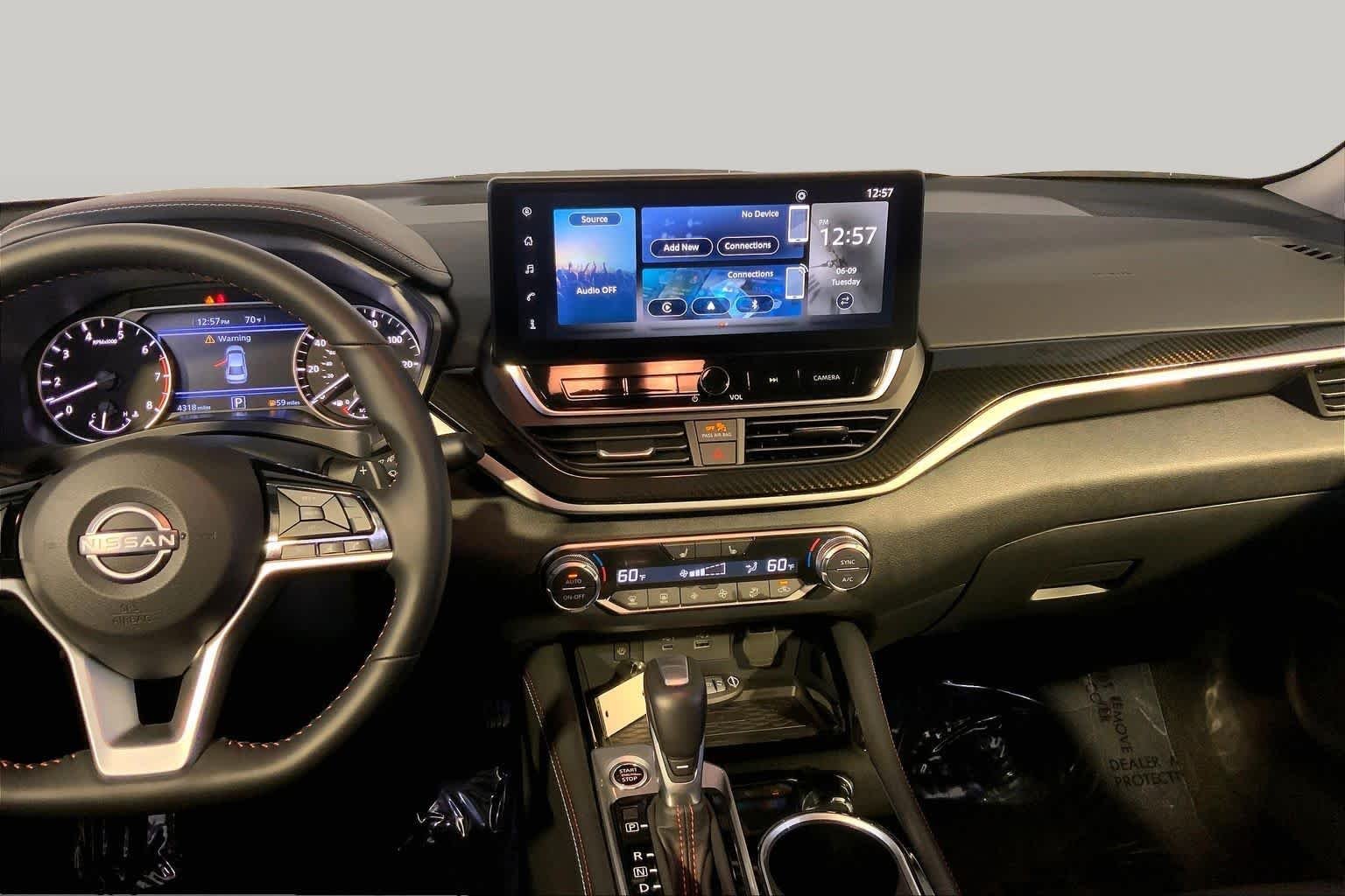 Used 2025 Gray Sky Pearl Nissan SR image 7