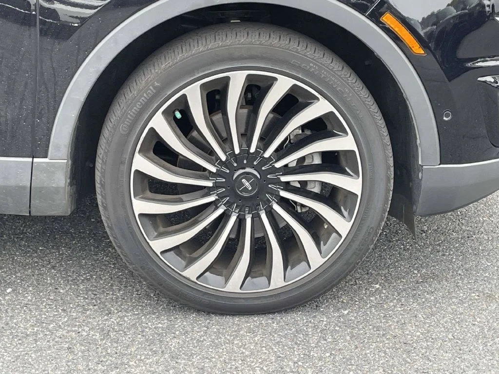 Used 2019 Black Lincoln Black Label image 9