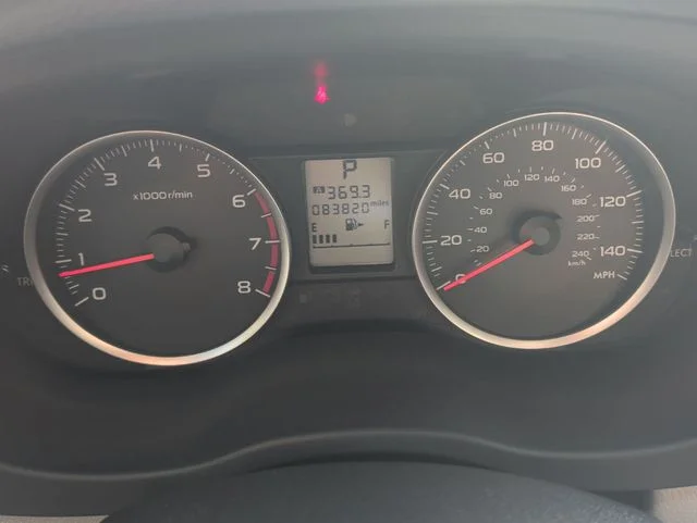 Used 2018 White Subaru 2.5i image 13