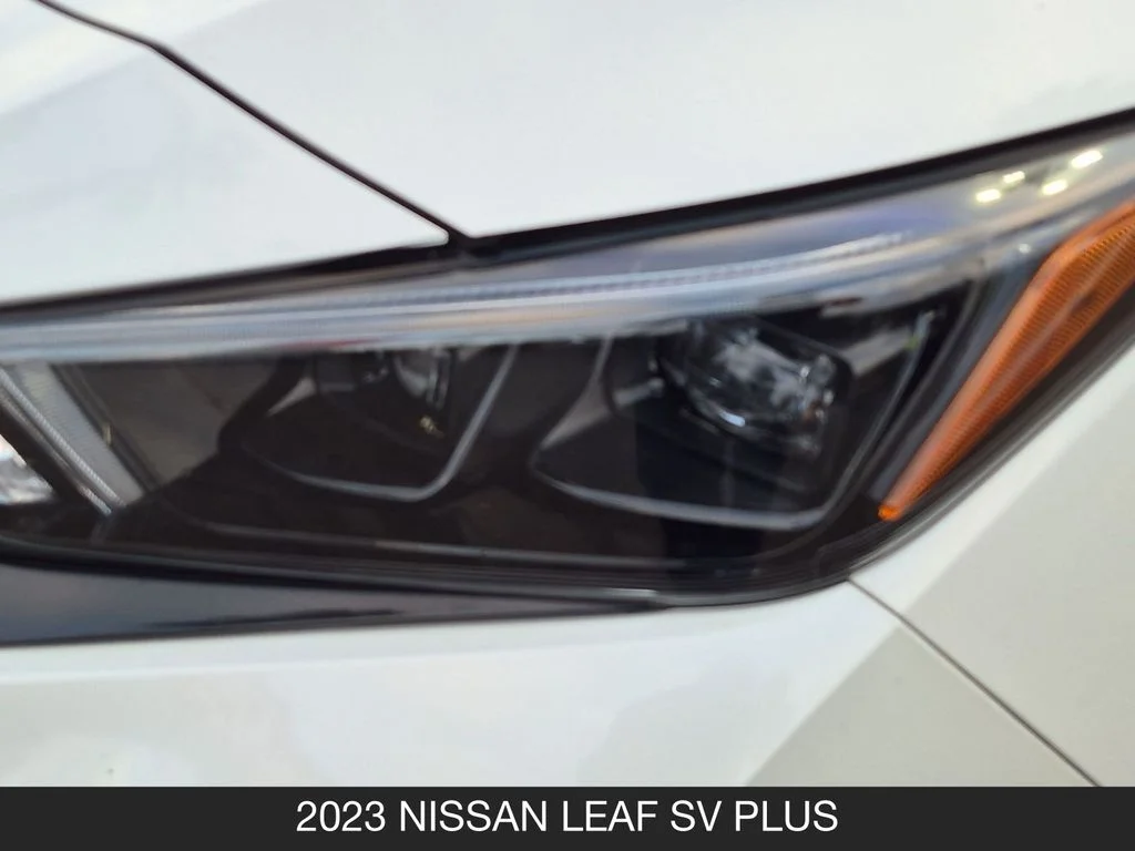 Used 2023 White Nissan SV Plus image 10