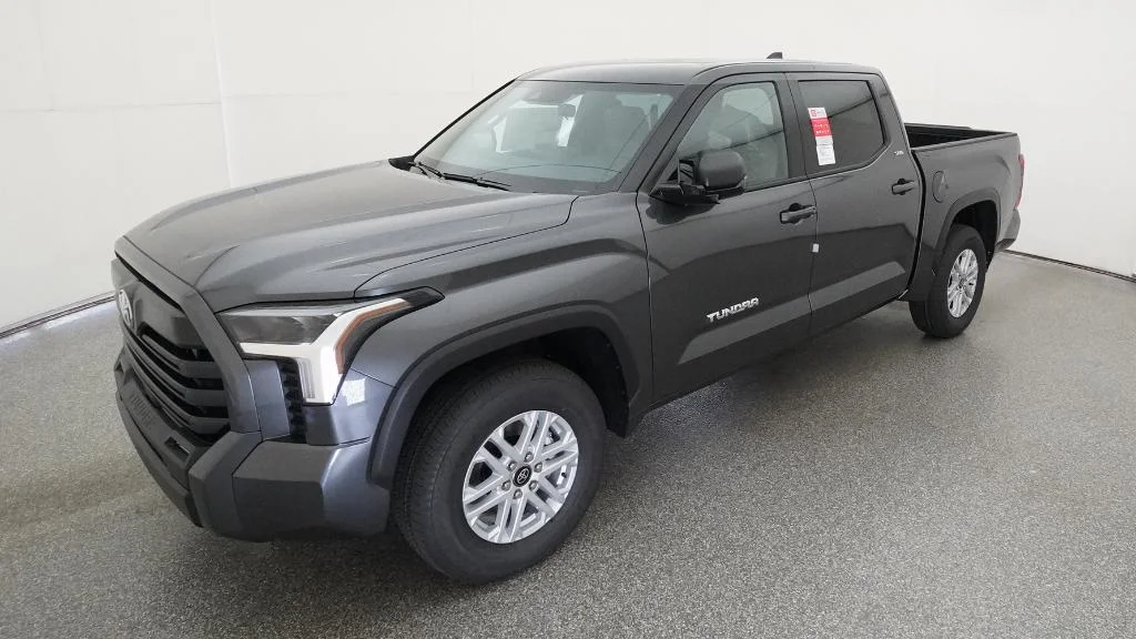 New 2026 Toyota Tundra SR5