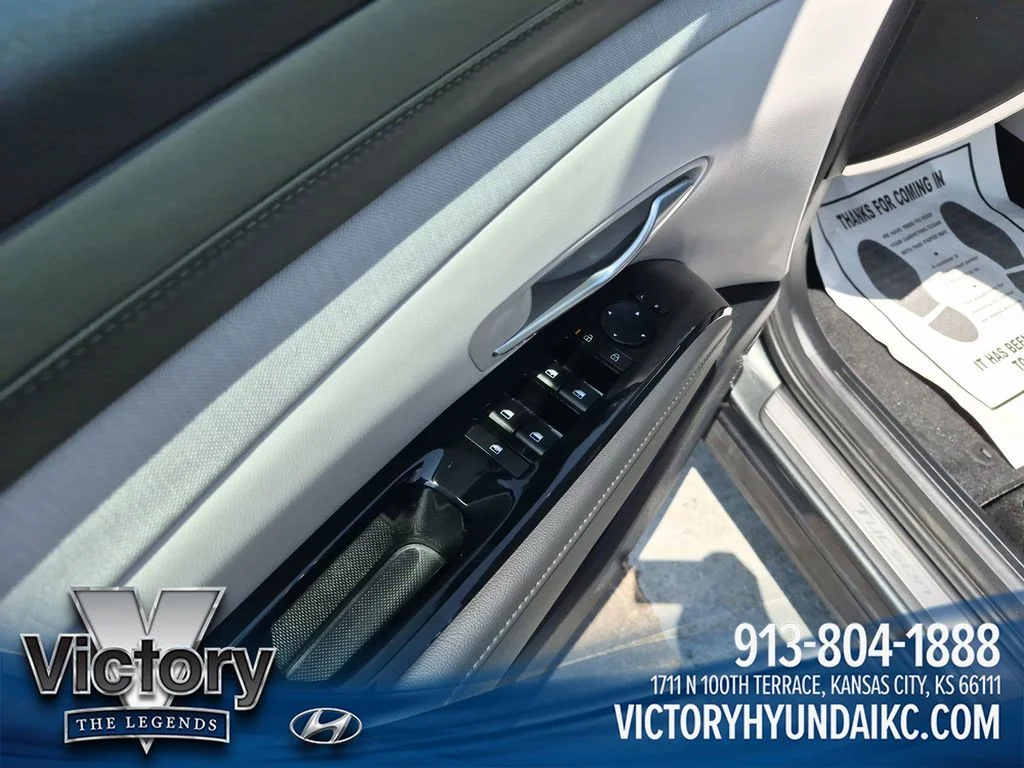 Used 2025 Gray Hyundai Limited image 11