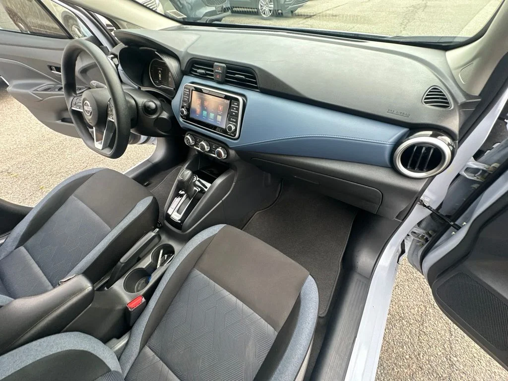 Used 2025 Gray Nissan 1.6 SV image 31