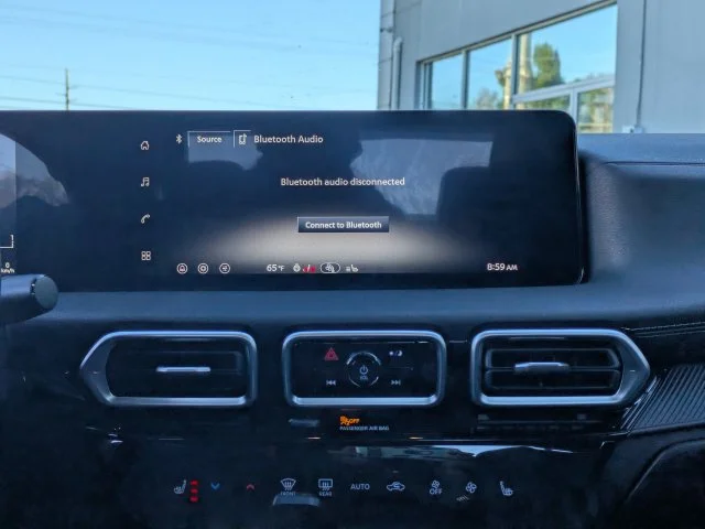 New 2027 White Nissan SV image 17