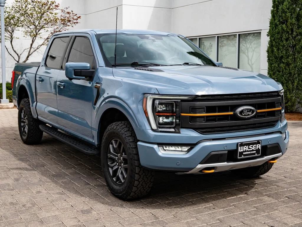 Used 2023 Azure Gray Metallic Tri-Coat Ford Tremor image 12