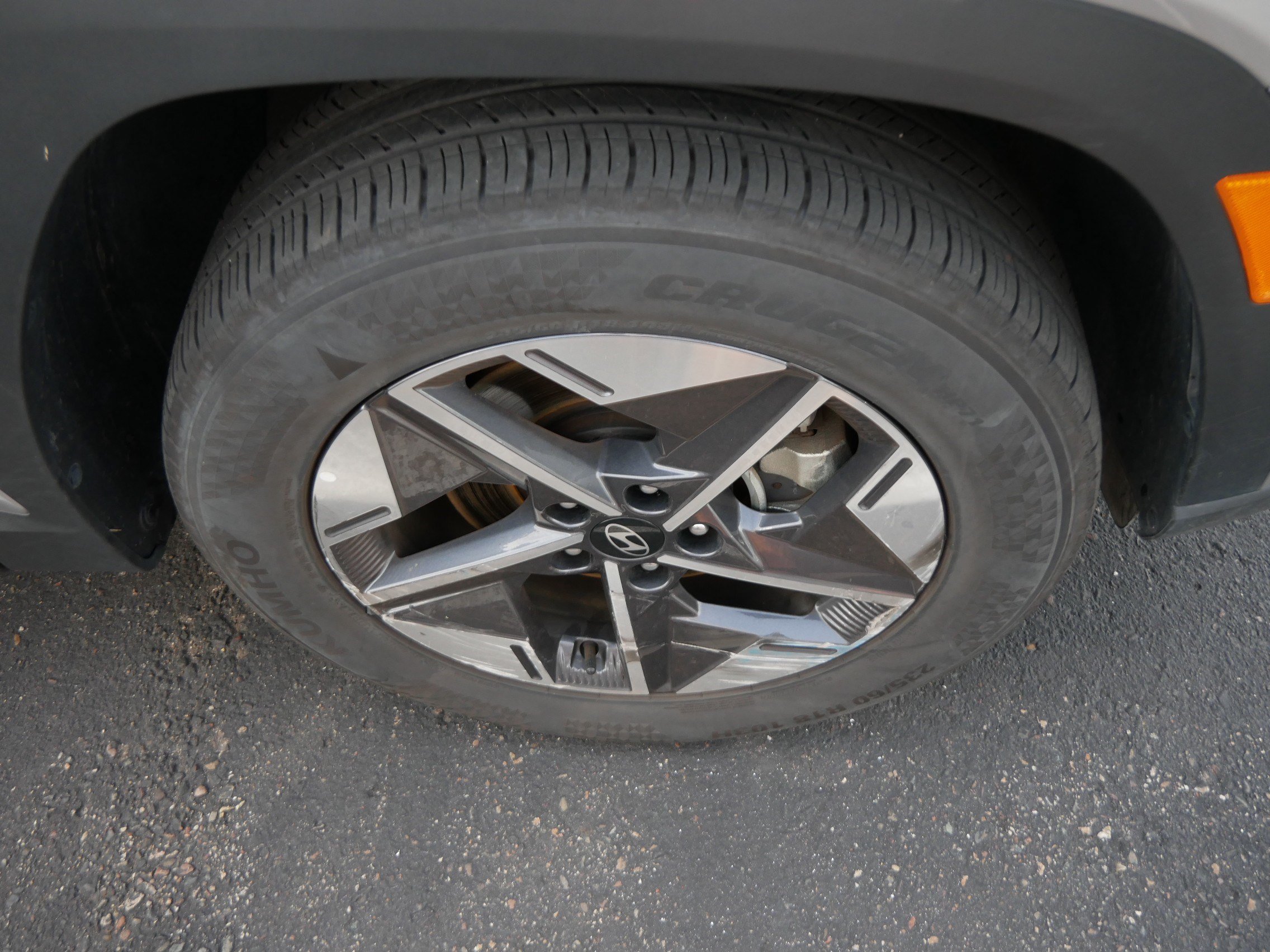 Used 2025 Shimmering Silver Hyundai SEL image 8