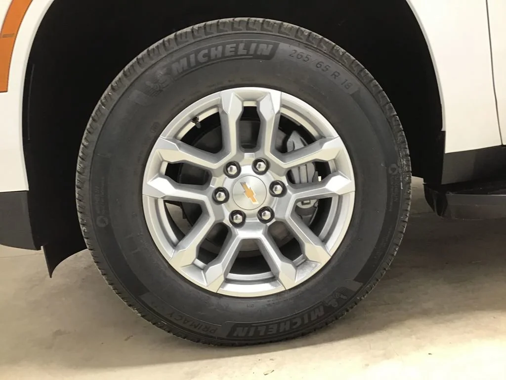 2026 Chevrolet Tahoe LS - Photo 32