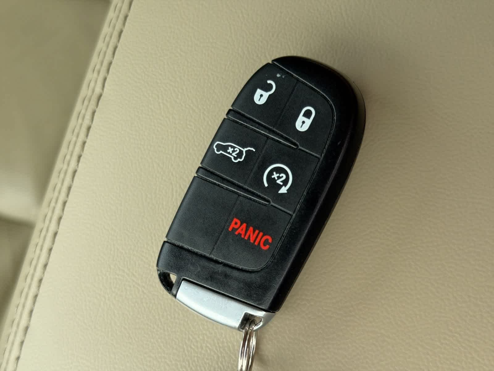 Used 2020 Bright White Clearcoat Jeep Limited image 36