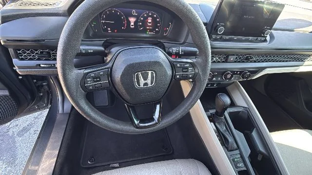 Used 2023 Black Honda LX image 18