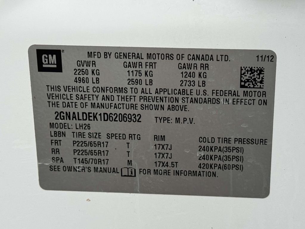 Used 2013 White Chevrolet LT image 26