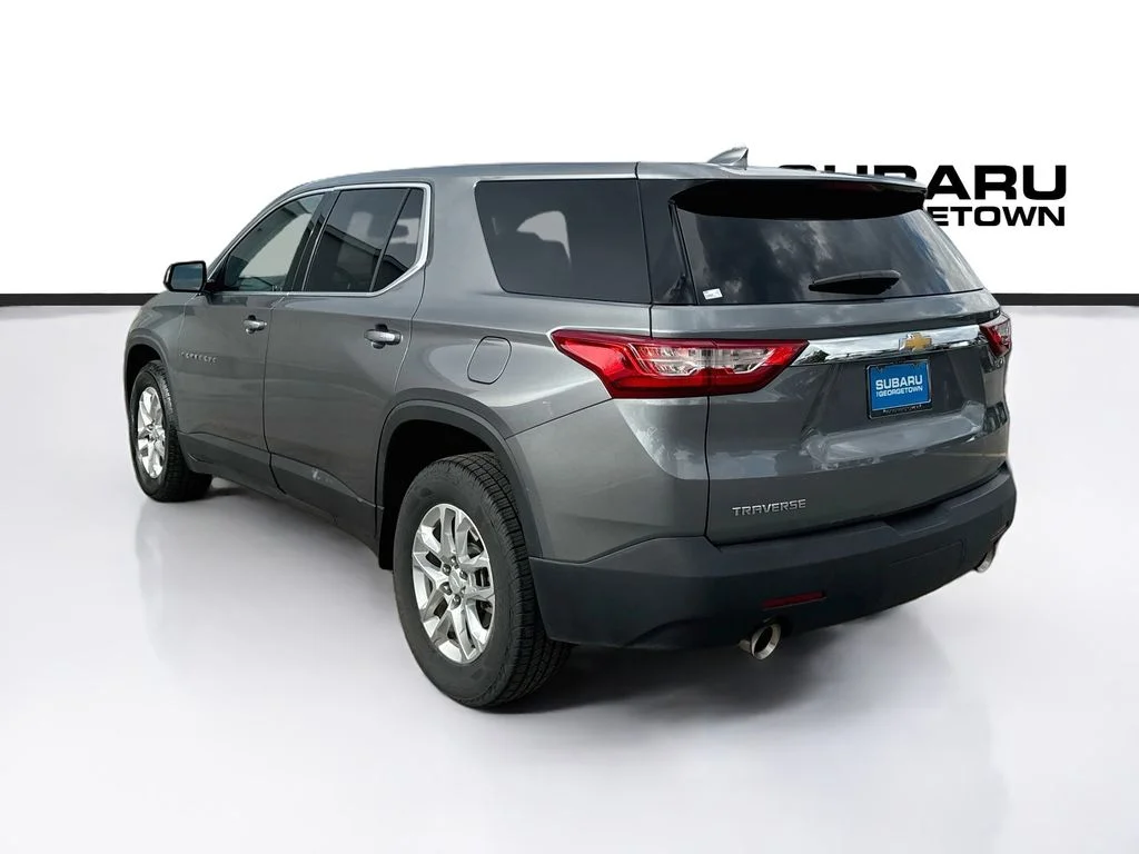 Used 2019 Gray Chevrolet LS image 5