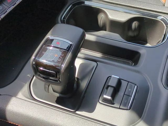 Used 2022 Blue GMC AT4 image 20