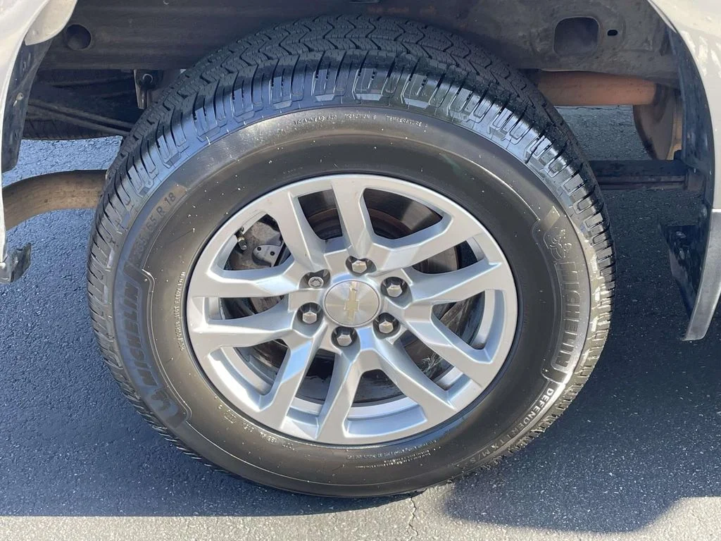 Certified Used 2019 SATIN STEEL METALLIC Chevrolet LT image 7