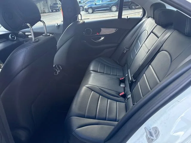 Used 2015  Mercedes-Benz C 300 image 12