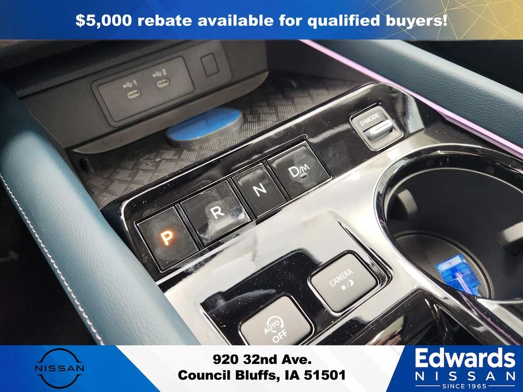 New 2026 Everest White Pearl TriCoat / Super Black Two-tone Nissan Platinum image 33